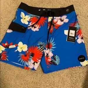 Board shorts